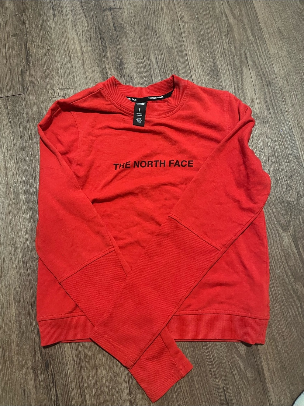 The North Face women’s Crewneck Sweater - Red